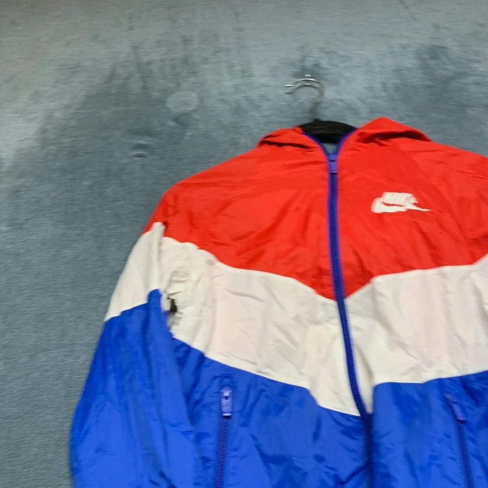 Nike sportswear windbreaker